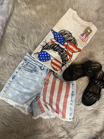Patriotic Mama Tee